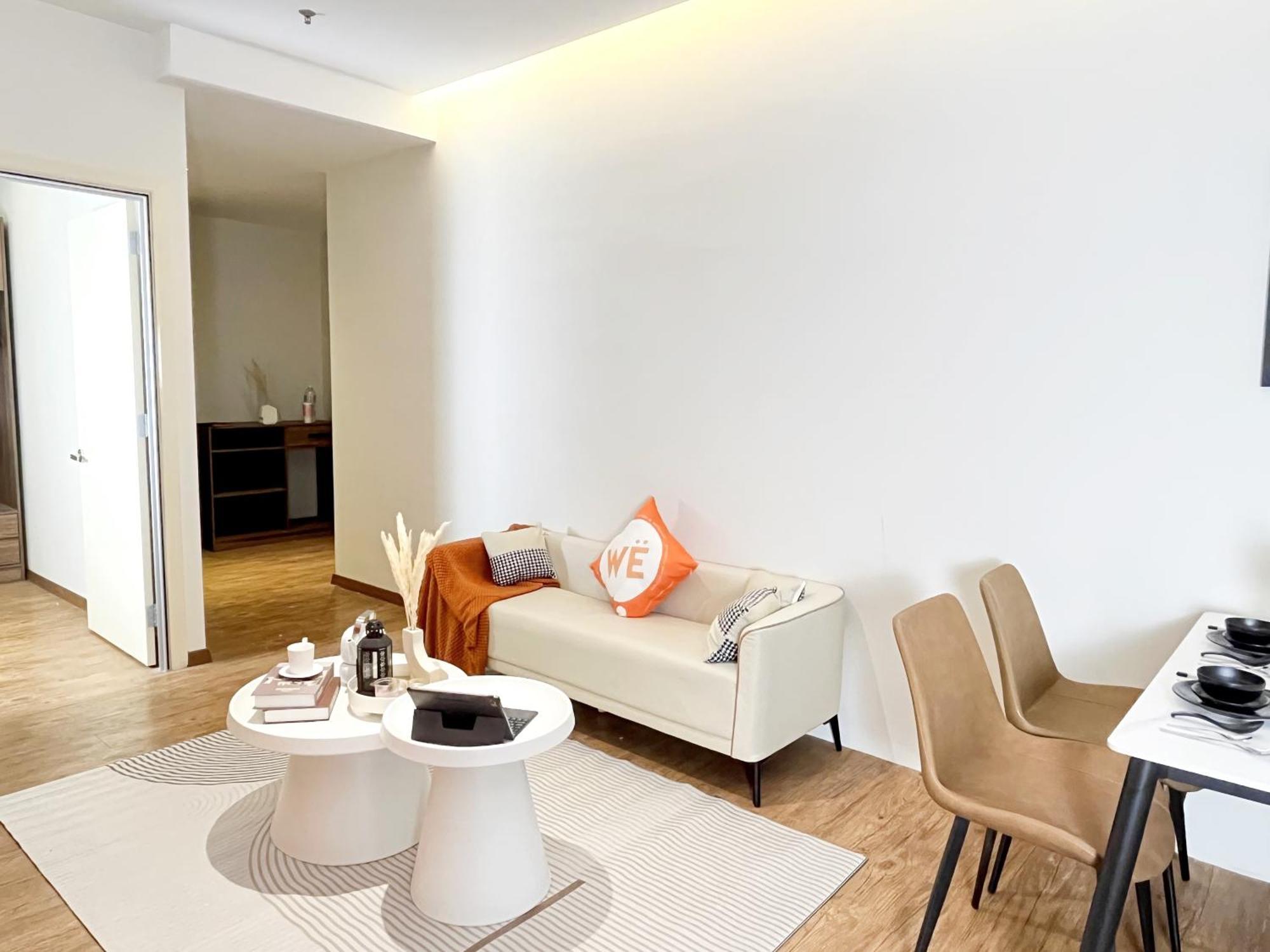 Weekly Monthly - Bangsar Trade Centre Latrobe Pangsapuri *